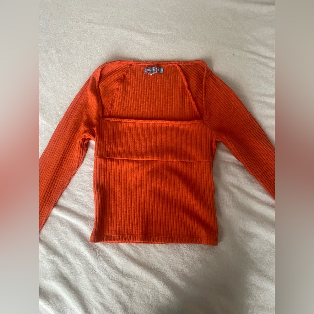Urban Outfitters - Orange long sleeve crop sweater